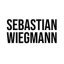 Logo Sebastian Wiegmann - Freiberuflicher Dozent / Regisseur / Editor
