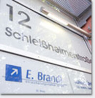 Logo Brandl Versicherungsmakler GmbH Co. KG DER Spezialist für mittelständische Unternehmen und Hausverwaltungen